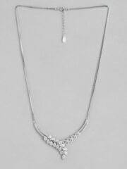 Intricate Detailing Silver Jewellery - Image 3